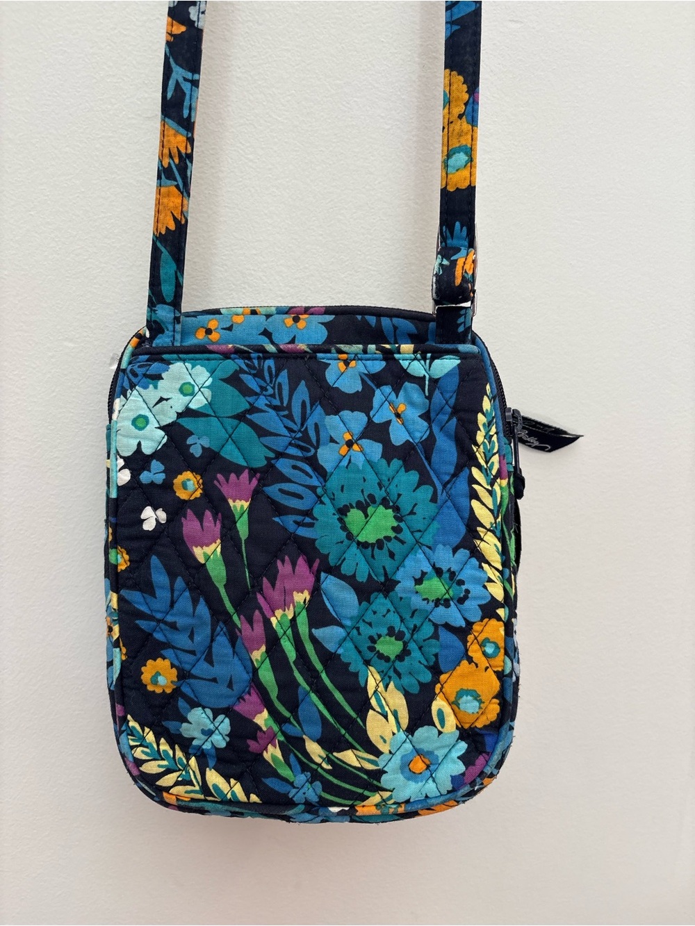 Vera Bradley Mini Hipster Crossbody Bag Flower Shower Floral Navy Blue Quilted - Picture 2 of 8